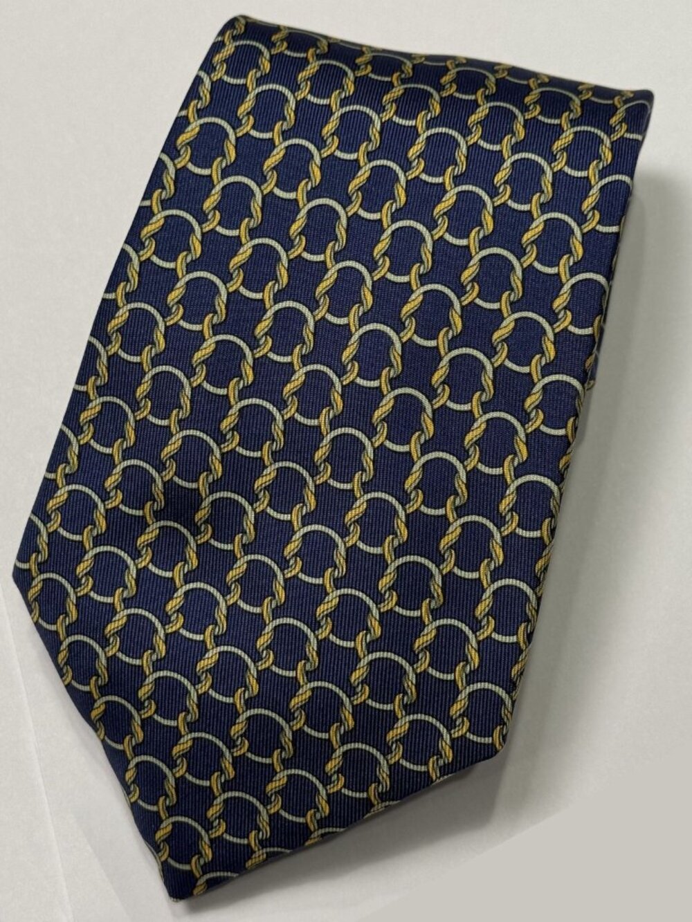 HERMES Navy Yellow Circle Link Pattern Print Silk Tie